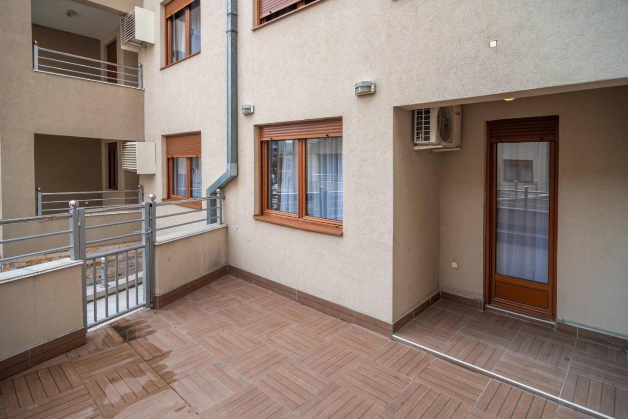 Apartman Eros Vrnjačka Banja エクステリア 写真
